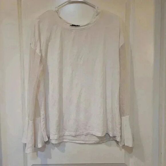 Very J Women's Ivory Rayon/Spandex Oversized Mesh/Ruffle Long Sleeve T-Shirt EUC - Picture 2 of 7